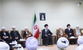 رهبر انقلاب  : علت آسیبهایی که بخاطر تحریم متحمل شده ایم، وابستگی کشور به نفت و اقتصاد دولتی و عدم حضور مردم در متن اقتصاد است