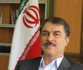 ادامه ادبیات برخورد با منتقدین در استانها / دلواپسان و منتقدین خیلی بیخود می کنند/ برخی درکشور از هفت دولت آزادند / مرواردید ؛ نماینده دولت روحانی در ایلام : نجف زاده بیخود می کند که درکار دولت اخلال ایجاد می کند 