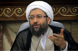 رئيس قوه قضائيه : محدوديتهاي سنگيني را در توافق نامه وين پذيرفته ايم / هر گونه کوتاهی در مسيرتسهيل دسترسی بيگانگان به مقوله های امنيتی و نظامی کشور گناهی نابخشودنی است 