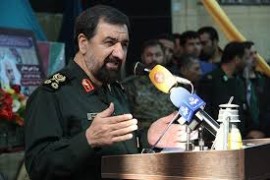 امروز روز انقلابی گری است /  سرلشکر پاسدار محسن رضایی : جوانان ایران متحول شده اند، آنان شهروندانی بی تفاوت نیستند، بلکه با اعتقاد و اراده خود با تکفیری ها می جنگند