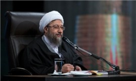 مشکل جبهه استکبار فضای تجدد و مدرنیزه است که در آن متولد شده و نفس می کشد / آیت الله آملی  : عده ای کلید گره‌های اقتصادی را نزد طاغوت می بینند/ در کشور ما این روزها راه برای برخی جراید و کتابها، که تفکرات لیبرالی را ترویج می کنند باز شده است
