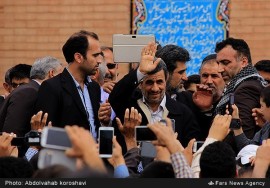 دکتر احمدی نژاد در راهیان نور